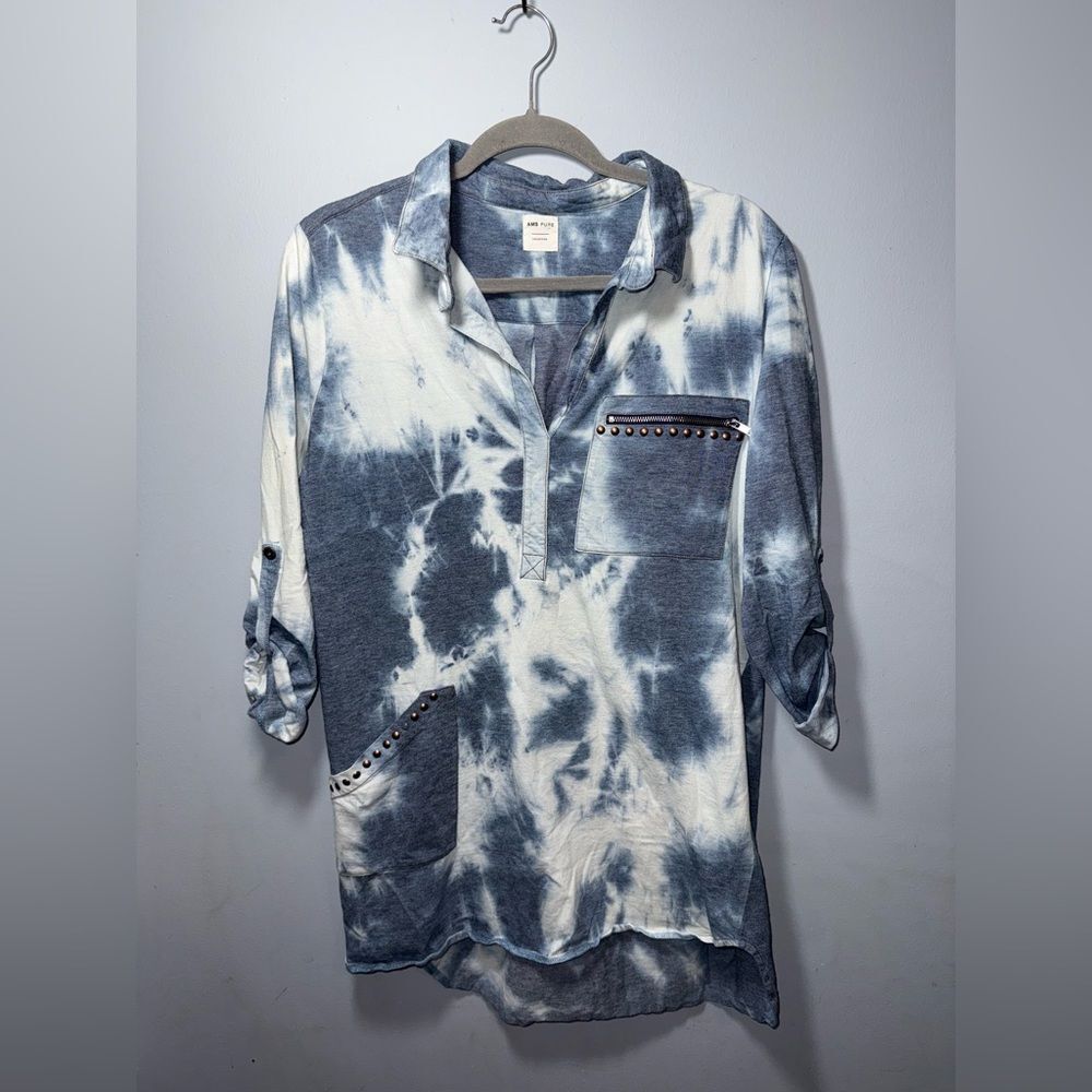 AMS Pure Tie-Dye Studded Pocket Henley Tunic Length Top Women’s Size Medium EUC
